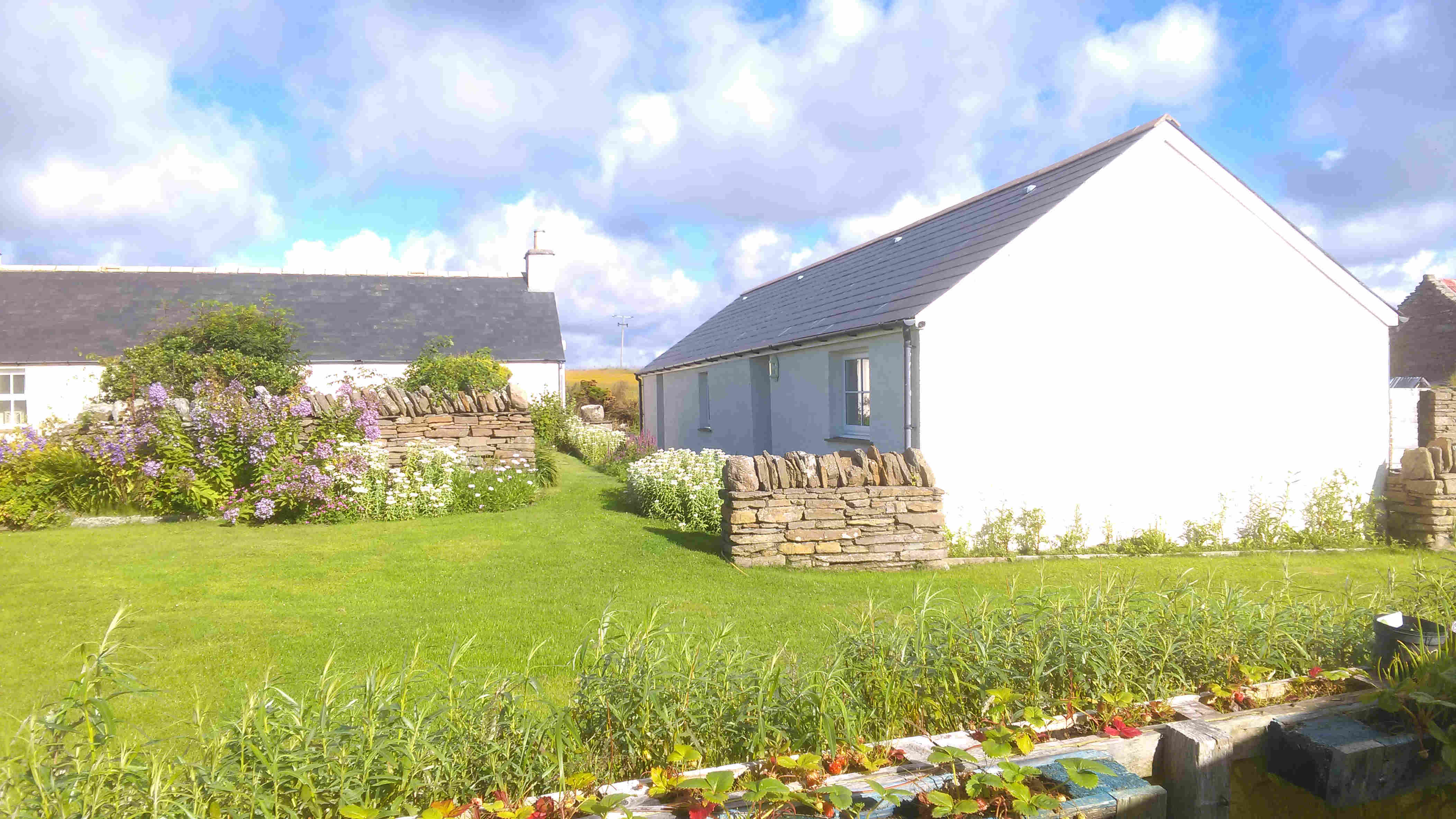 Another view of Old Hall Cottage Self Catering Cottage Orkney